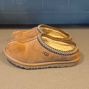 UGG® 5 Tasman II Slipper - Little Kid / Big Kid - Chestnut